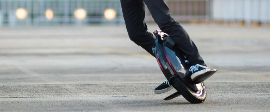 inmotion v10 electric unicycle